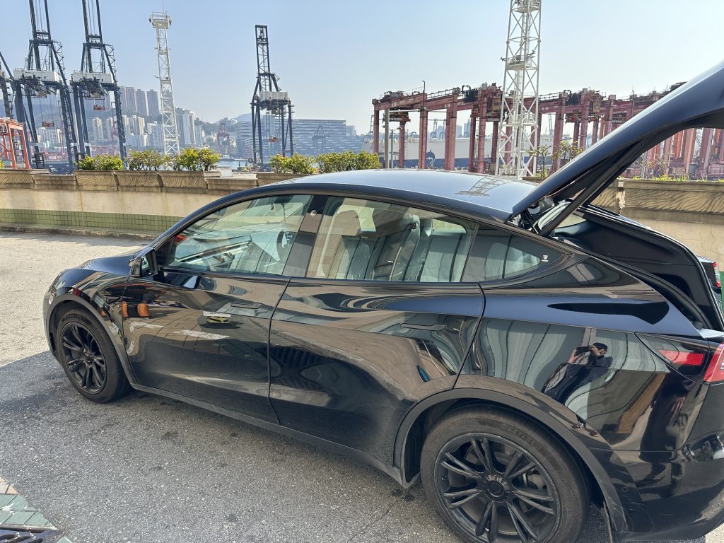 UberのTeslaモデルY