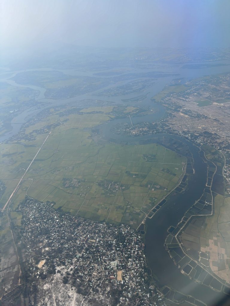 ダナン上空
